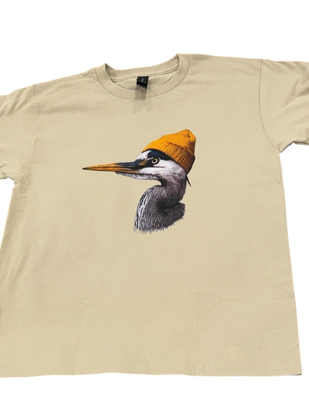 NWOT Cream T-Shirt with Heron Graphic and Orange Beanie Youth Large